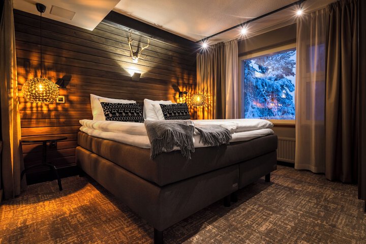 Room 41 of 86