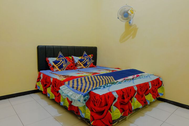 Room 6 of 24