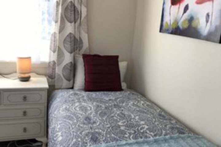 Room 26 of 34