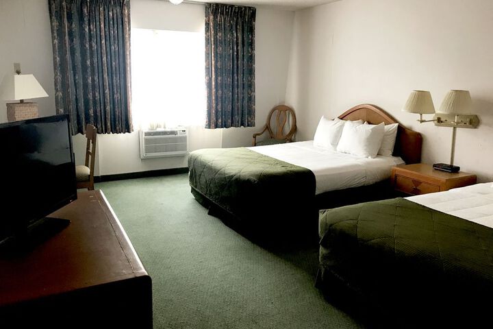 Room 6 of 51