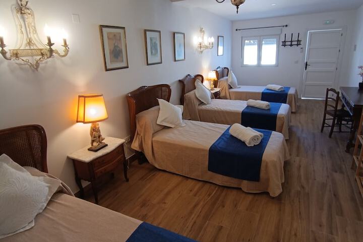 Room 18 of 52