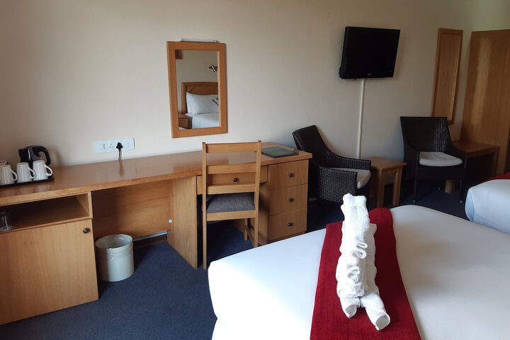 Room 18 of 138