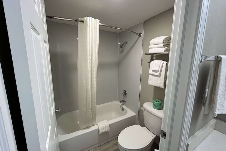 Room 20 of 26