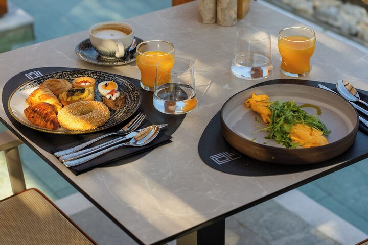 Breakfast/Coffee Service 33 of 43