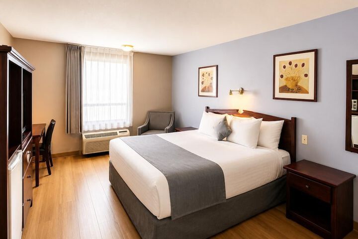 Room 4 of 19