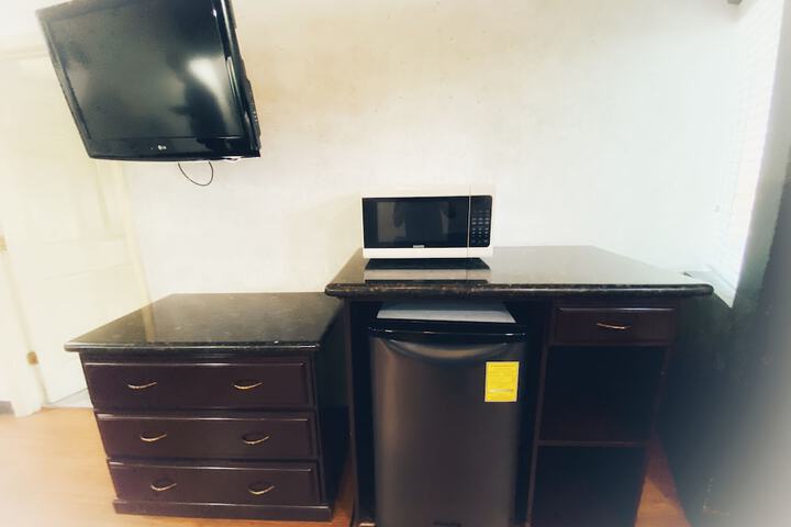 Room 8 of 89