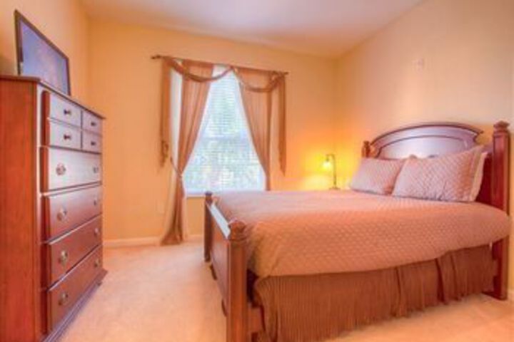 Room 18 of 34