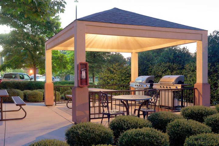 BBQ/picnic area