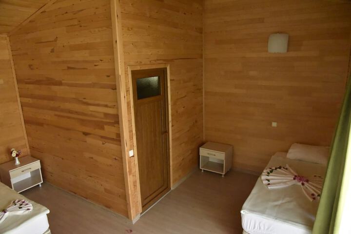 Room 2 of 26
