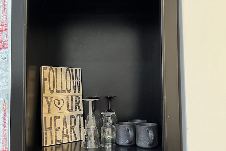 Room 3 of 32