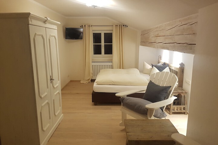 Room 7 of 29