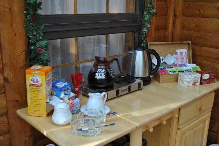 Breakfast/Coffee Service 40 of 52