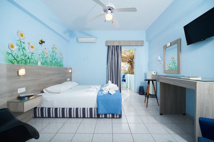Room 26 of 112