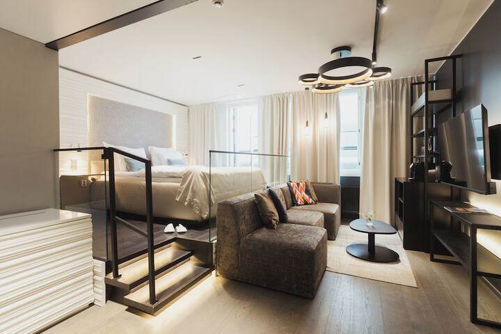 Room 40 of 90