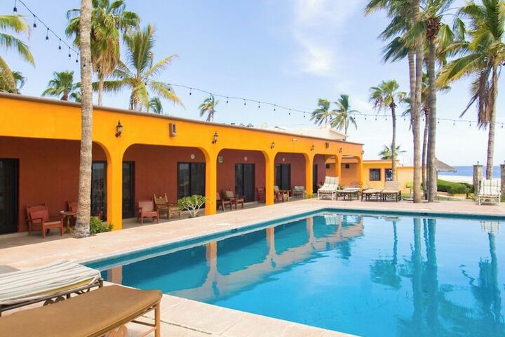 Pools & Facilities