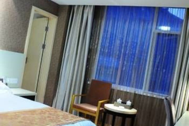 Room 9 of 55