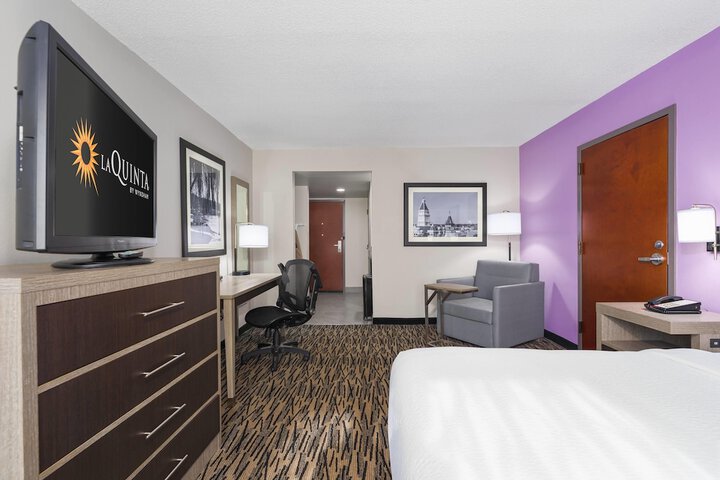 Room 14 of 49