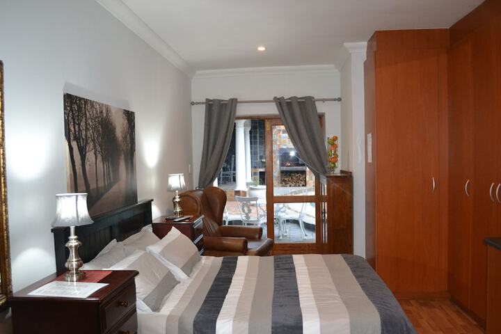 Room 9 of 41