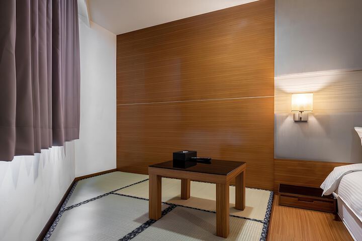 Room 21 of 54