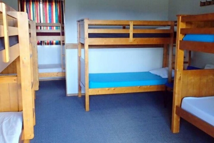 Room 16 of 41