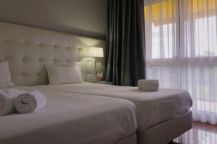 Room 11 of 57