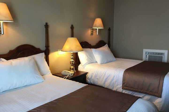 Room 14 of 118