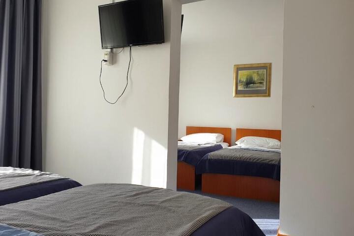 Room 20 of 49