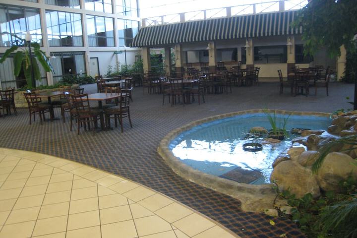 Breakfast area