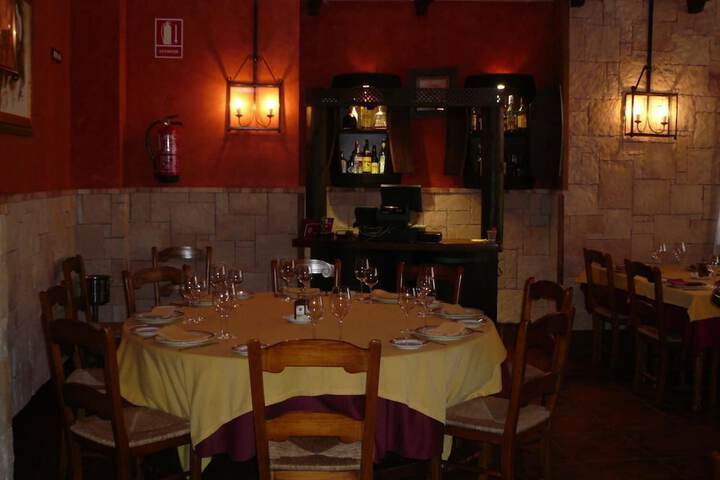 Dining Photos