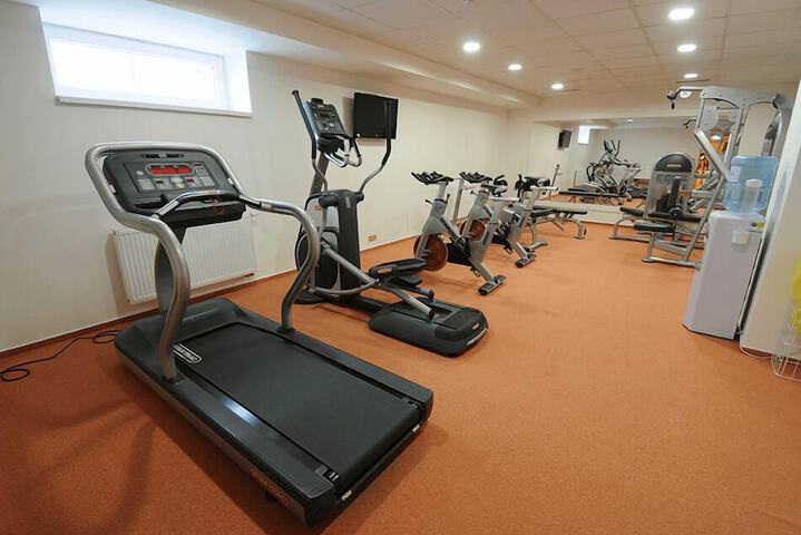 Health and Fitness 25 of 33