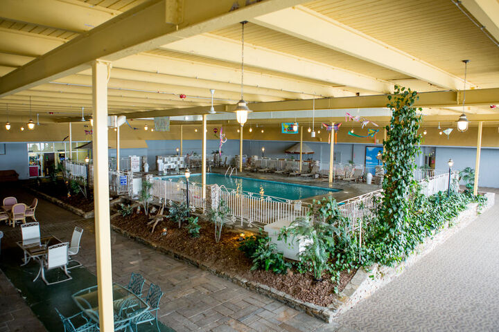 Pool 18 of 24