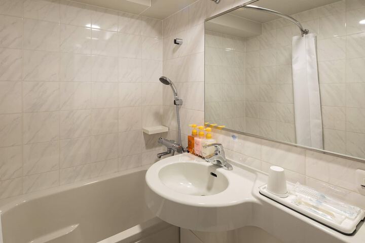 Clean Restrooms