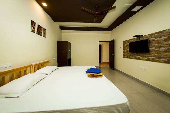 Room 44 of 144