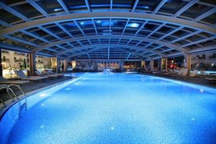 Pool 12 of 40