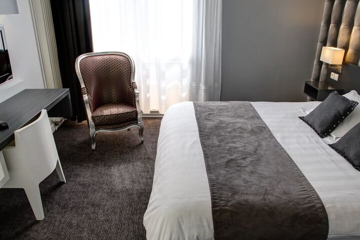 Room 5 of 46