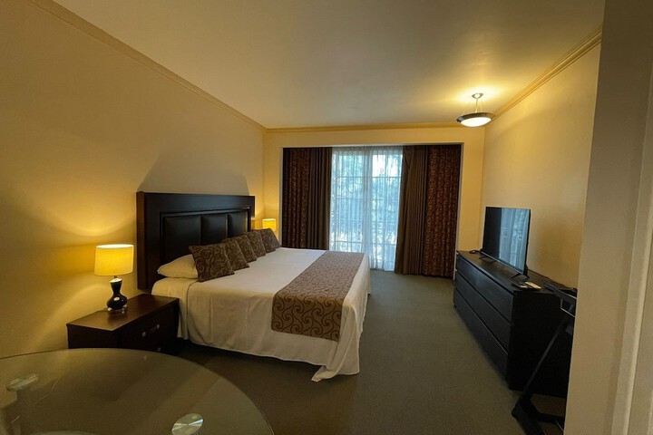 Room 18 of 67