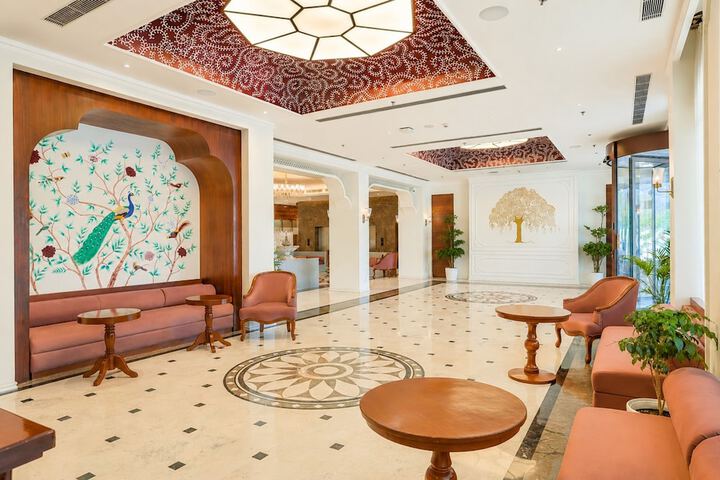 Hotel Interior 6 of 170