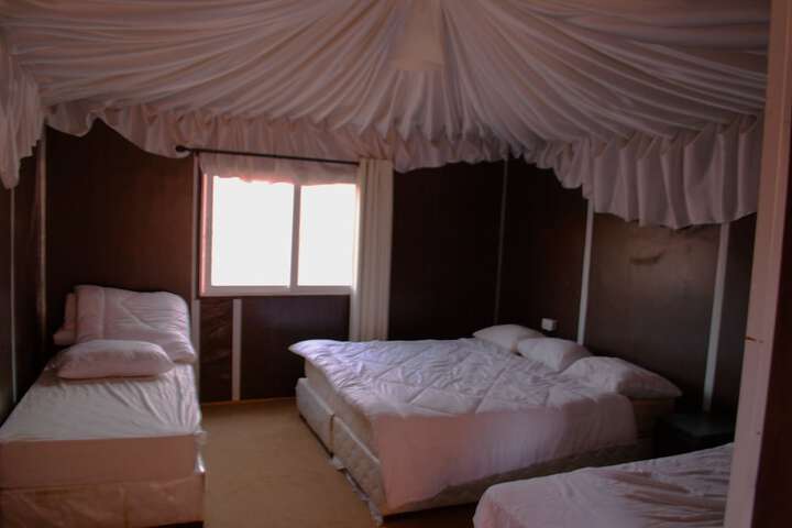 Room 20 of 53