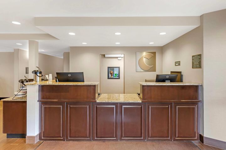 Guest Lobby