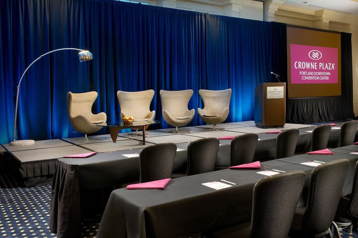 Meeting facility