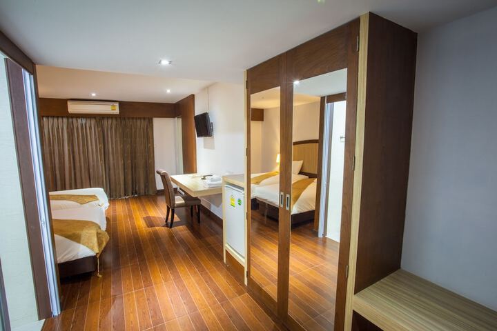 Room 36 of 58
