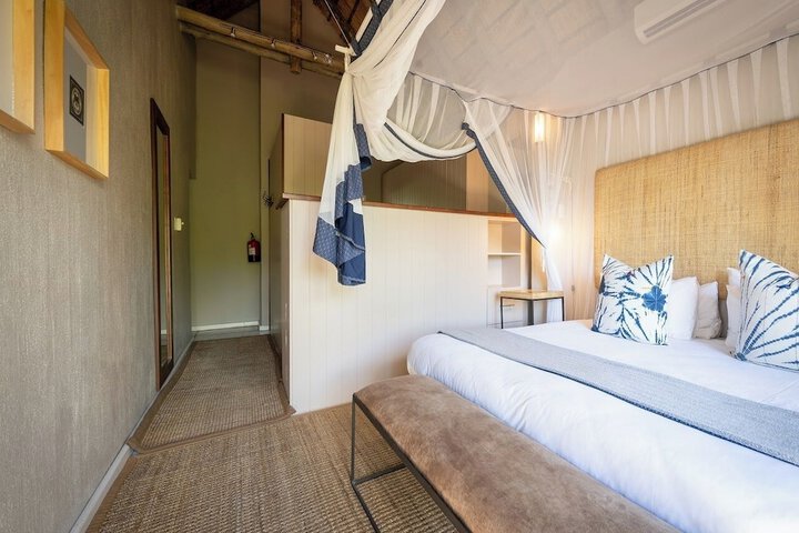 Room 14 of 85
