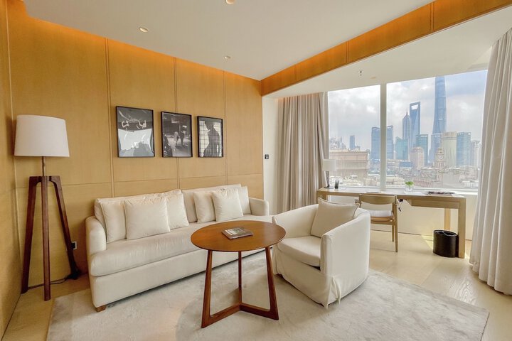 Room 34 of 109