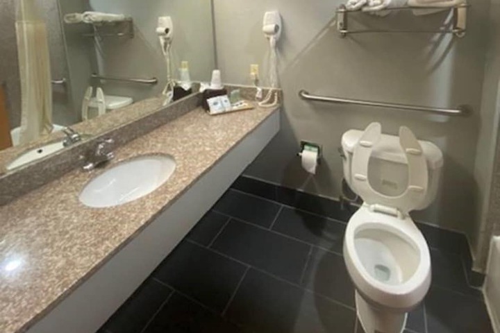 Clean Restrooms