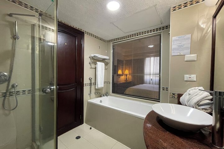 Room 59 of 91