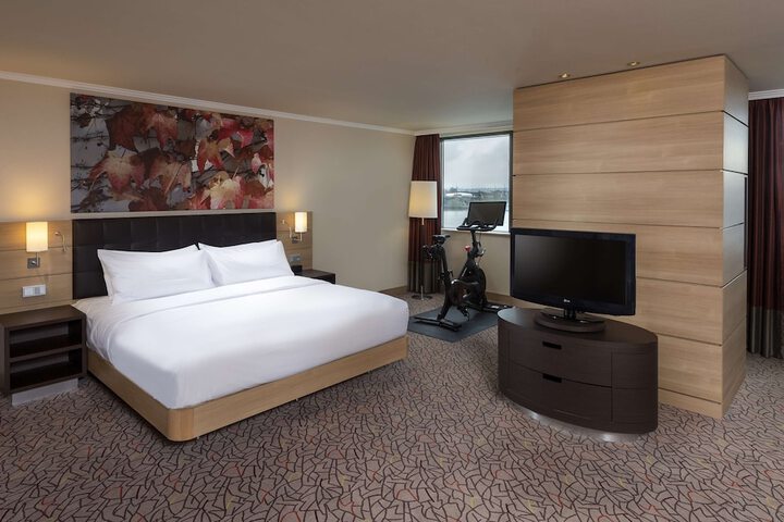 Room 20 of 152
