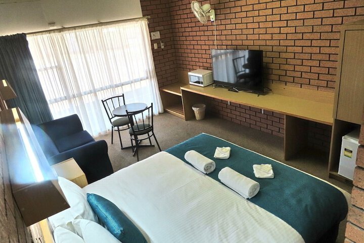 Room 8 of 67