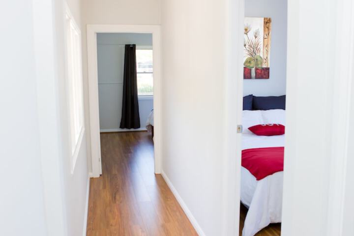Room 4 of 29