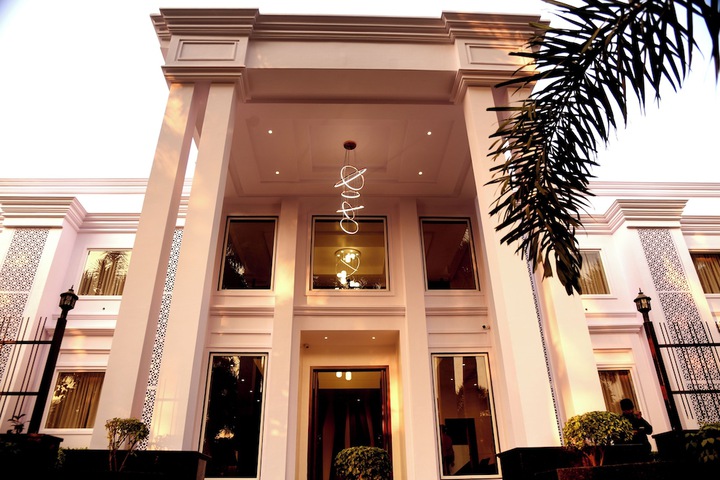 Hotel 7 of 8