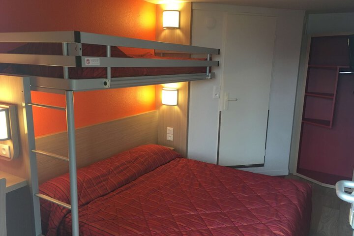 Room 7 of 23